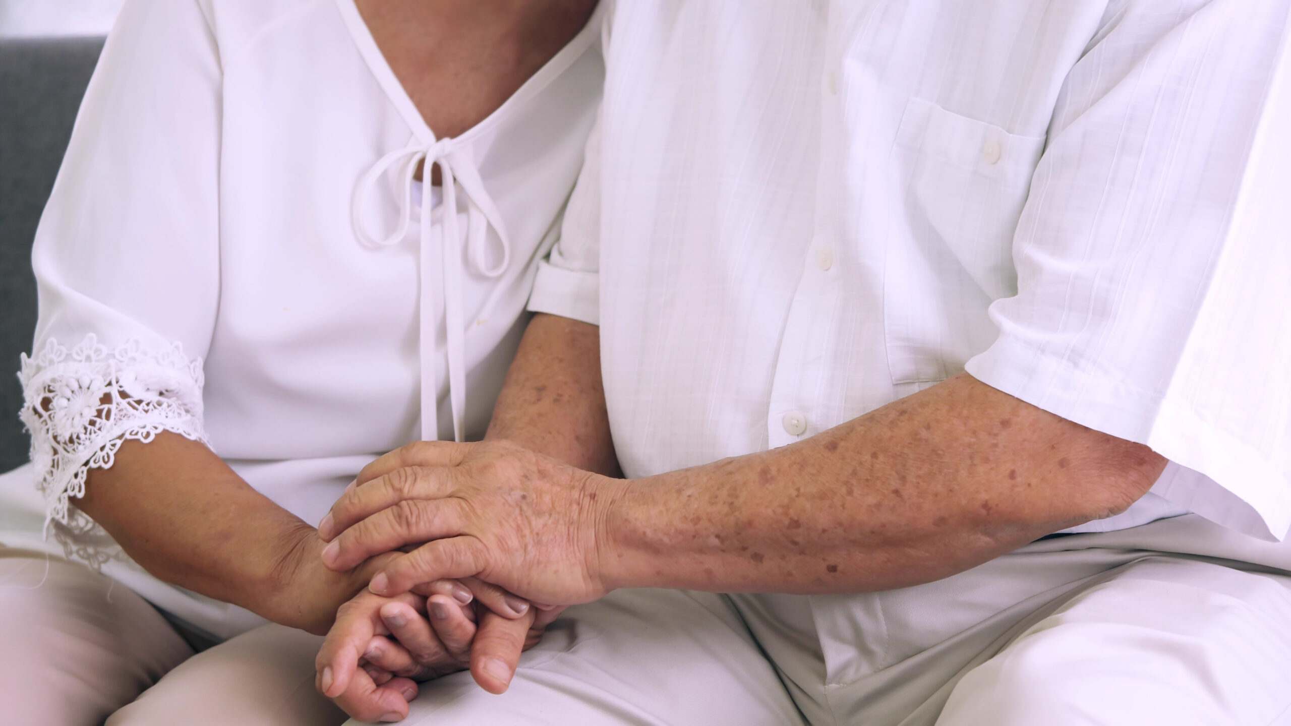 Learn essential estate planning tips for aging parents. Discover how to protect assets, ensure proper healthcare decisions, and create a plan that safeguards your elderly parents’ well-being and legacy.